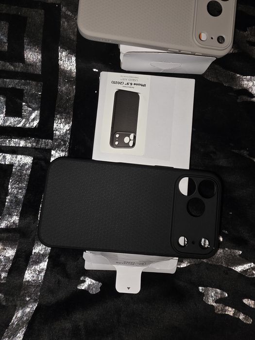 Iphone 17 pro max spigen capas liquid Air