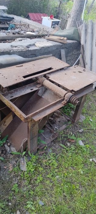 Стол столешня для циркулярной пилы