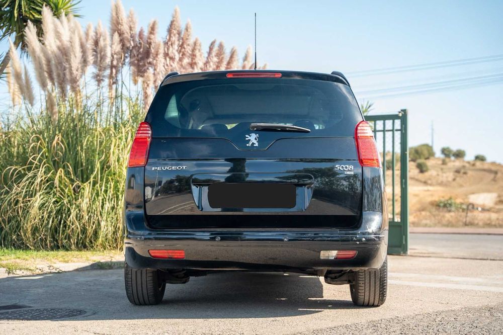 peugeot 5008 7 lugares + teto panorâmico