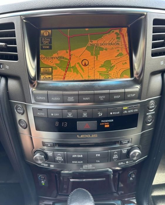 Lexus LX570 2011 офіциал!