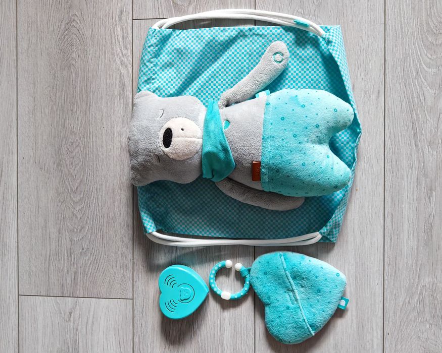 Miś szumiś Leon z akcesoriami