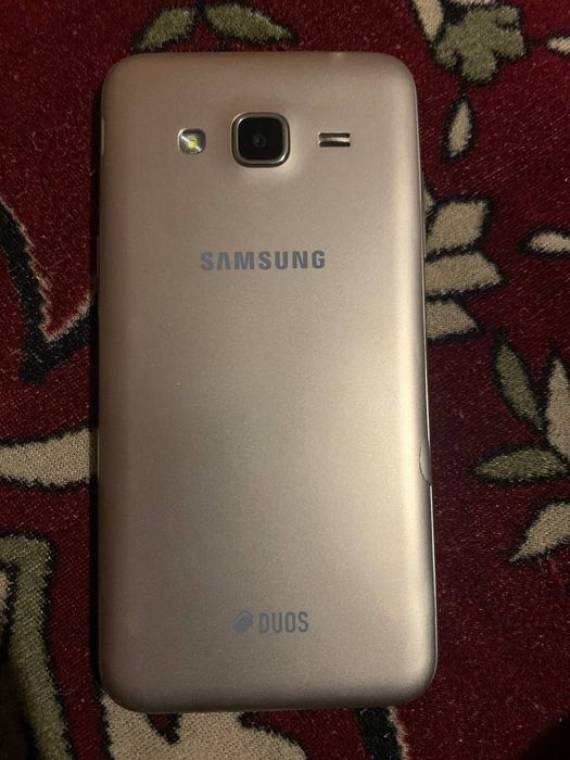 Продам Телефон Samsung J3 2016