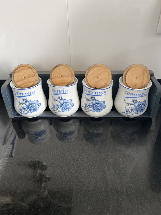 Potes para especiarias