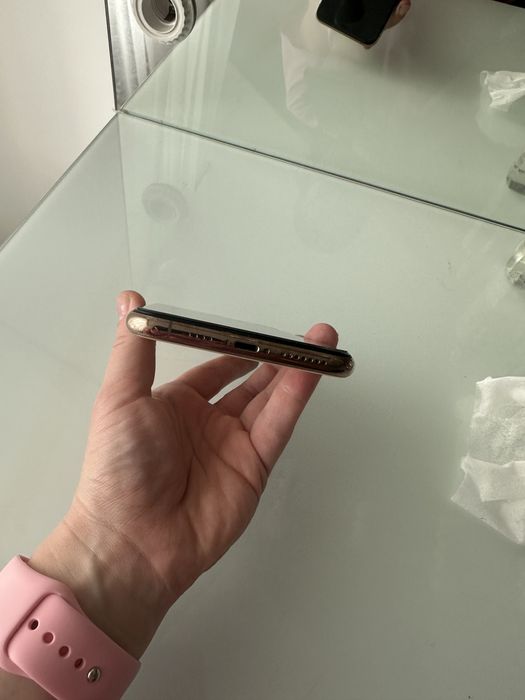 Продам iphone 11 pro max 256