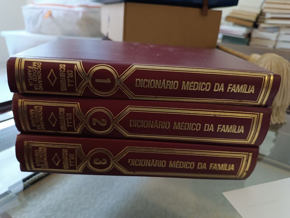 Enciclopédias médica de família