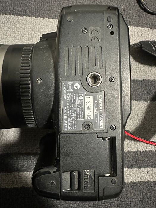 Продам Canon EOS 350 D