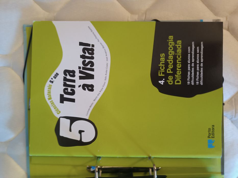 Capa do professor + agenda Terra à Vista 5 com fichas e testes de aval