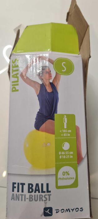 Bola de Ginástica e Pilates DOMYOS Tamanho S 55 cm Amarela na Caixa!
