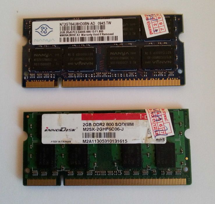 Używana, stan idealny- 2gb - ddr2. Polecam- kość ram.