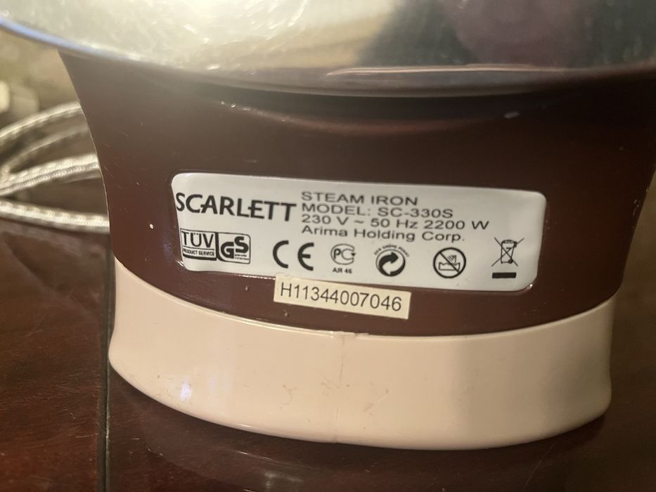 Праска Scarlett