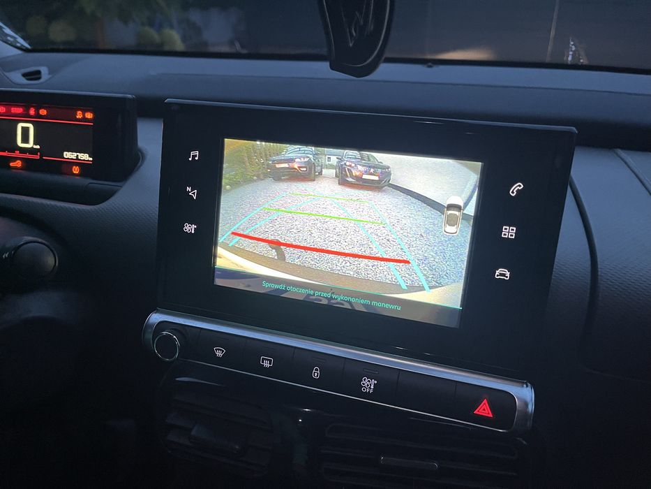 Citroen c4 Cactus lift benzyna 1.2 130km kamera parki alu biała perła hak niski przebieg