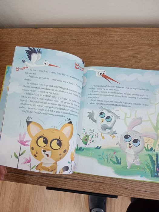 Książka z ilustracjami gang słodziaków