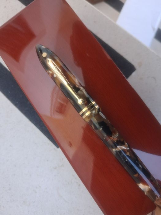 Caneta tinteiro Sheaffer Balance aparo 18K