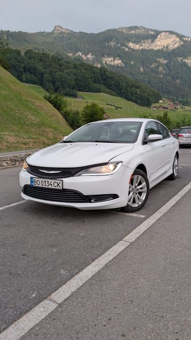 Chrysler 200  2015