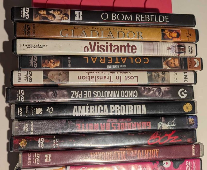 Pack + 50 DVDs variados