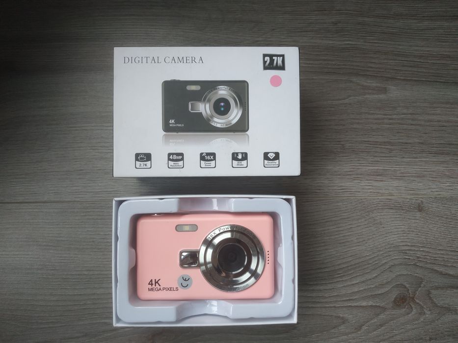 Цифровий фотоапарат 4К