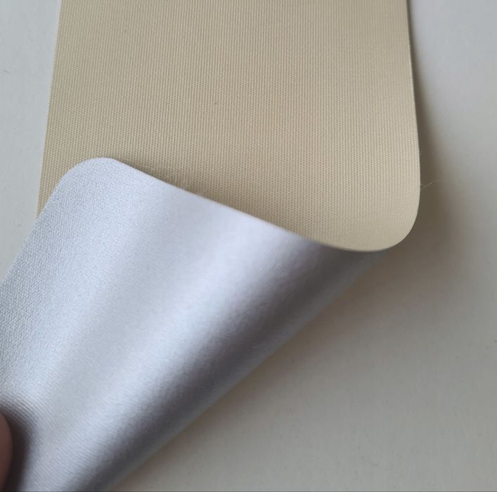 Roleta Fakro ARF 78/140 kolor 052