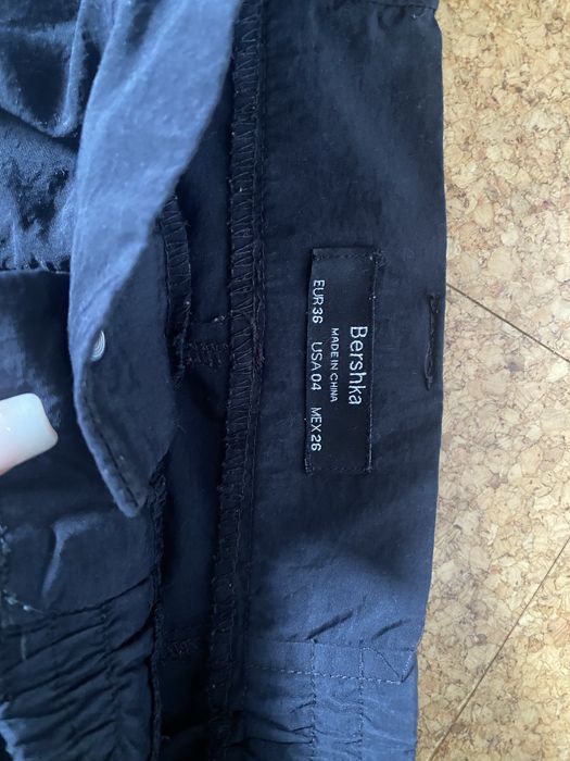 Calças cargo pretas