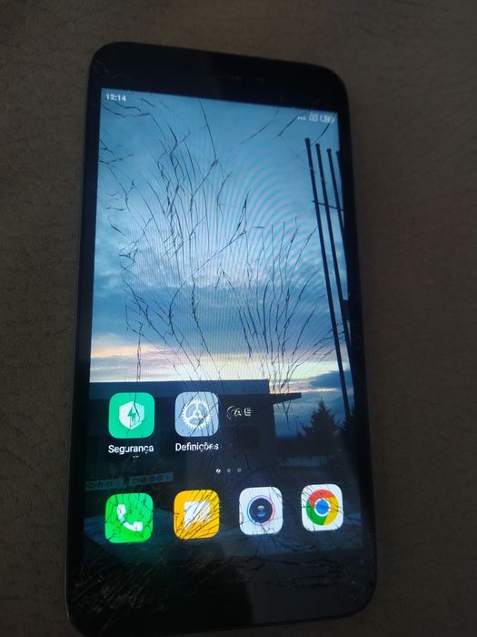 Xiaomi Redmi 5A ecrã estalado
