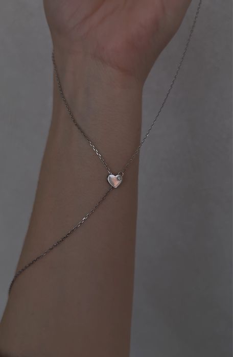 Кольє краватка , срібний ланцюжок  рухоме серце