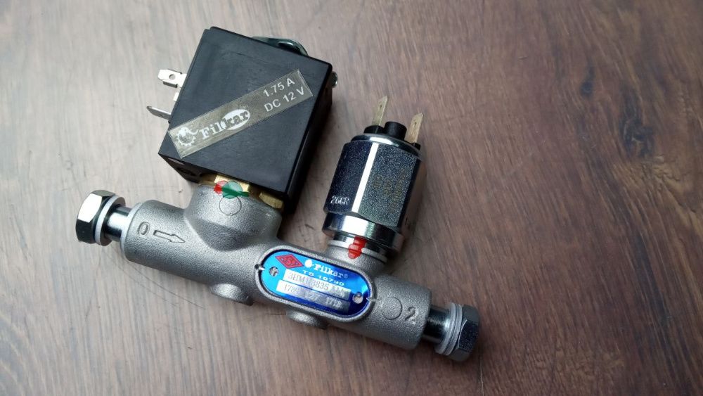 Elektrozawór sprężarki powietrza Ursus C-380, 11054, 8014 H Polmot