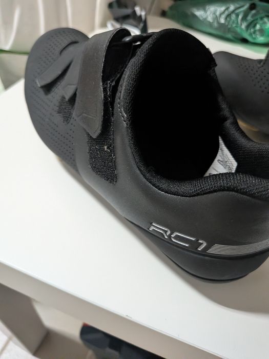 Sapatos Ciclismo Shimano RC1