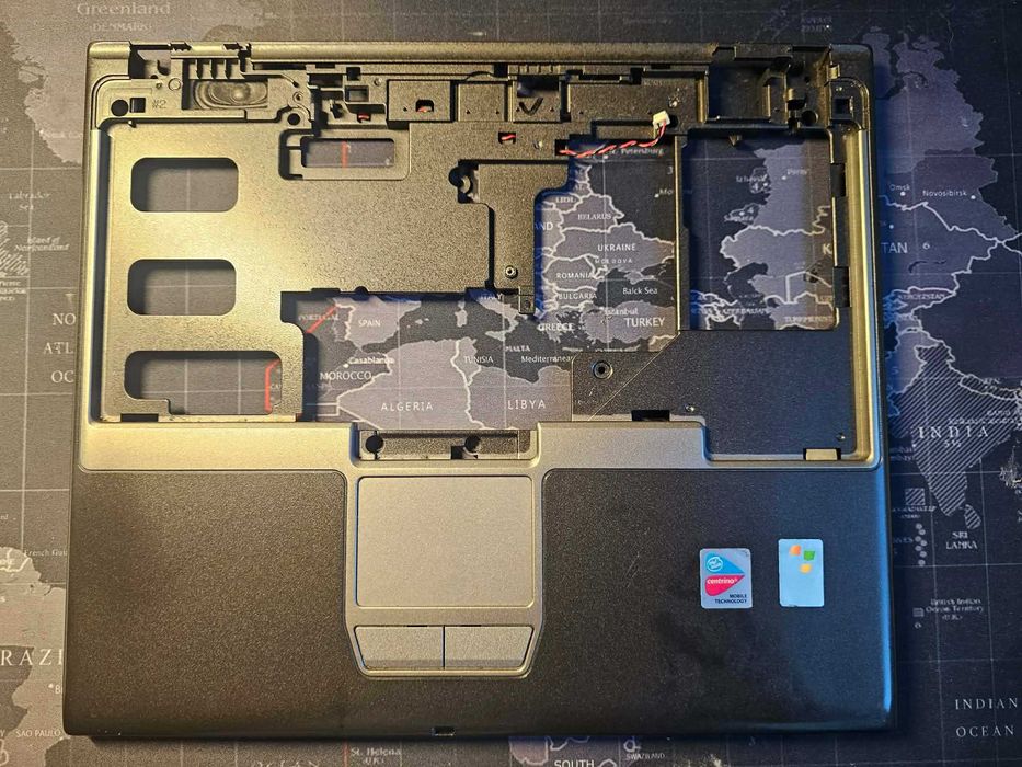 Obudowy i części laptopów