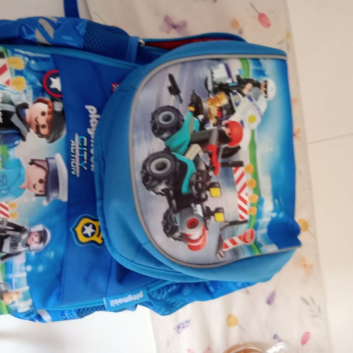 Sprzedam plecak Playmobil Policja