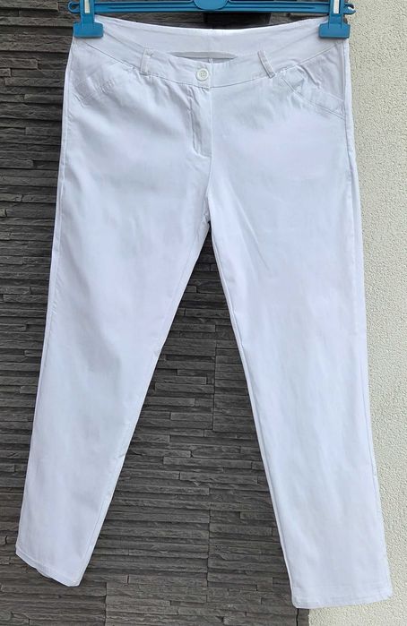 Białe spodnie capri 38 M