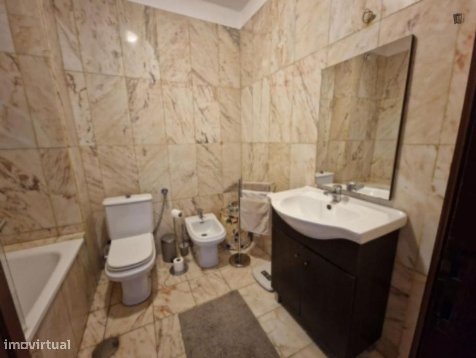 Quarto - localizado em Bonfim Porto