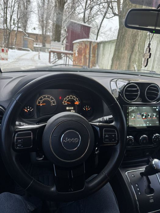 JJeep Compass 2016.
