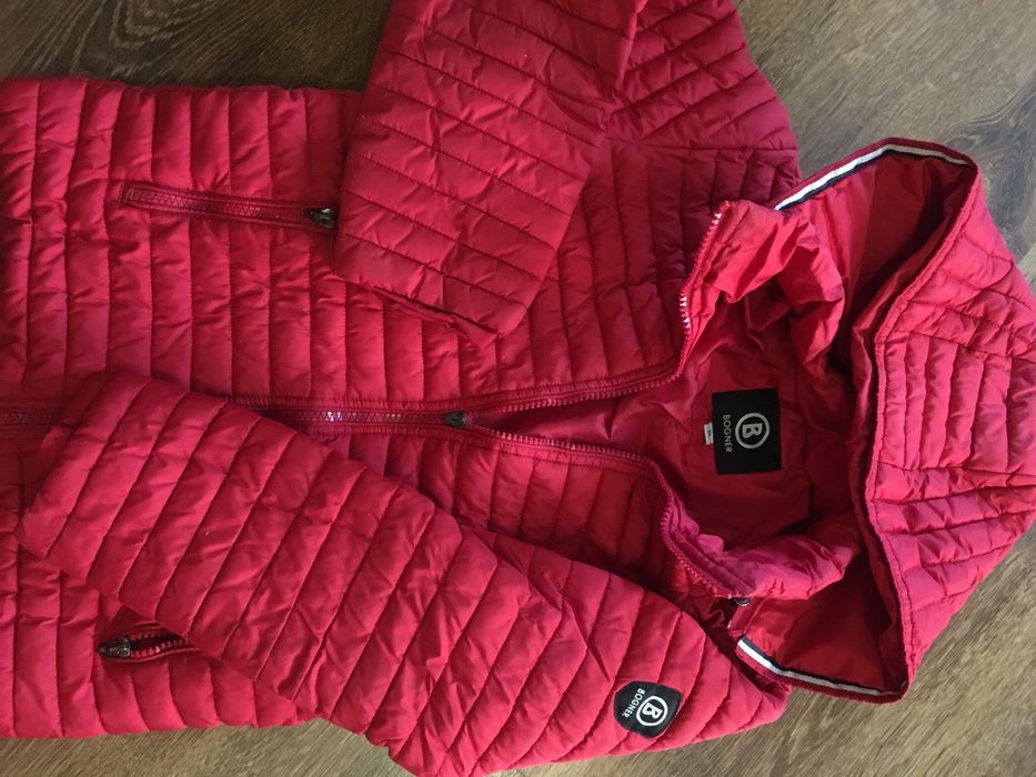курточка фірми  BOGNER