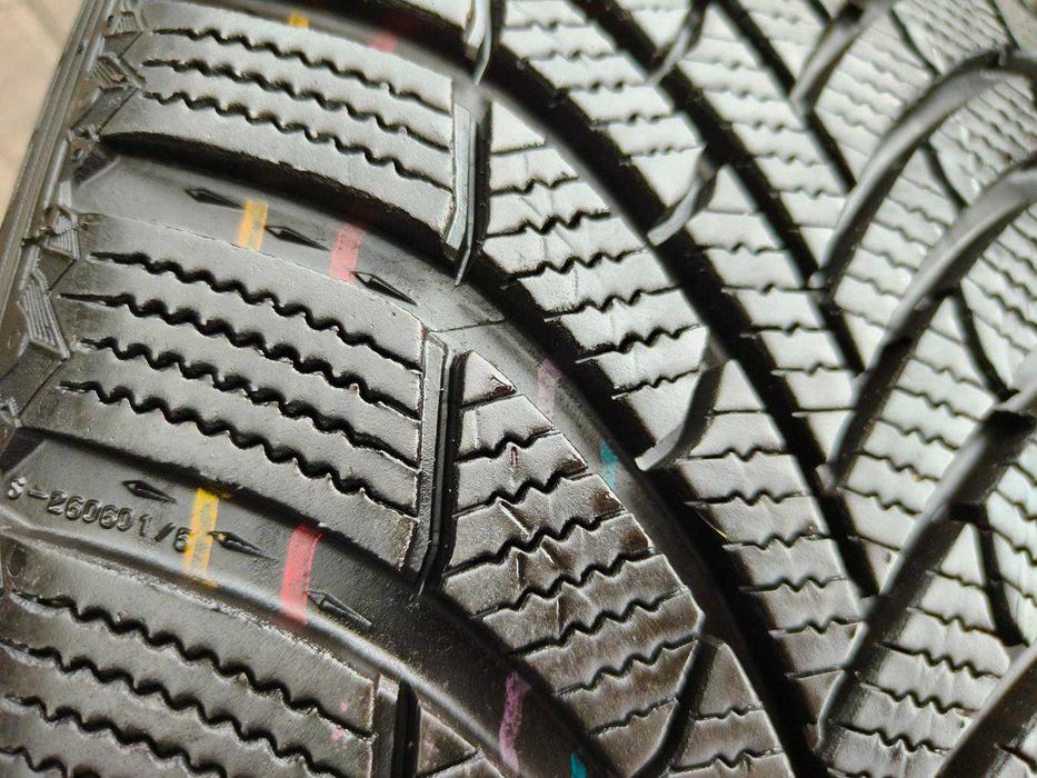 225/45 96V R19 SEMPERIT Speed-Grip5 7.5mm 2023r Zimowe Opony 4szt