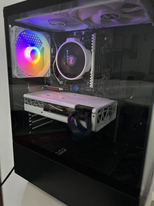 Ryzen 5 4500 _ RX 5700 XT _ 32GB _ m.2 1TB _ WiFi BT WIN11  - Komputer PC