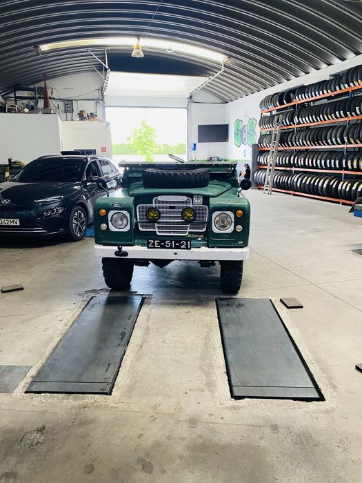 Land Rover serie III 109