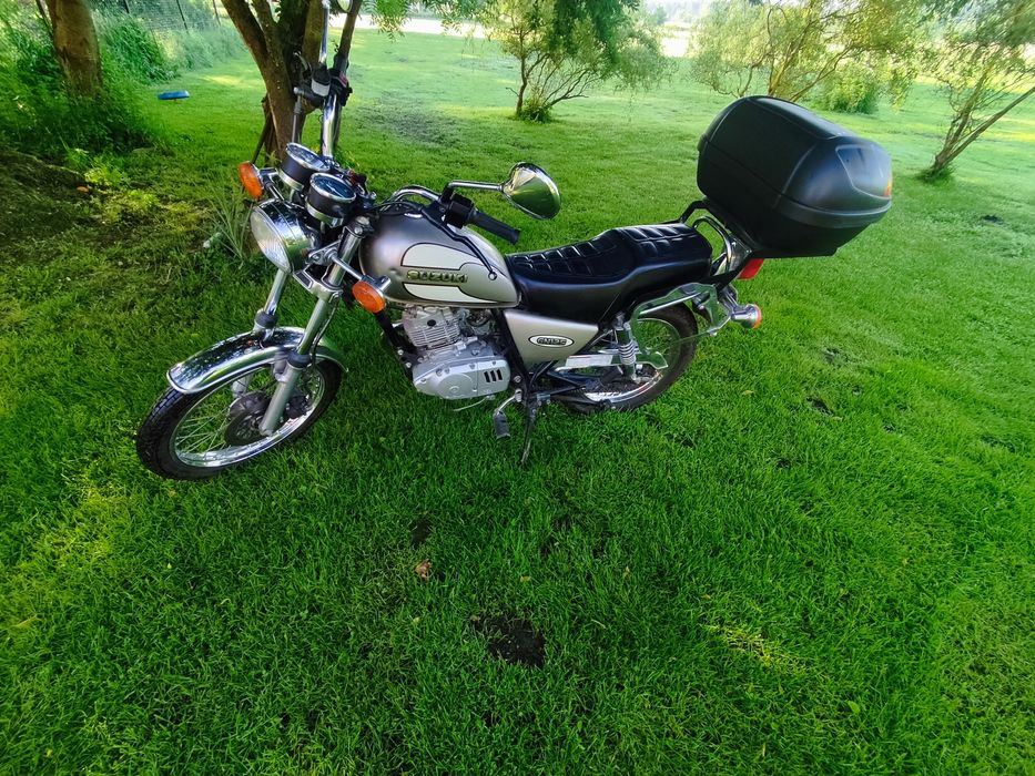 Suzuki GN 125 Motocykl