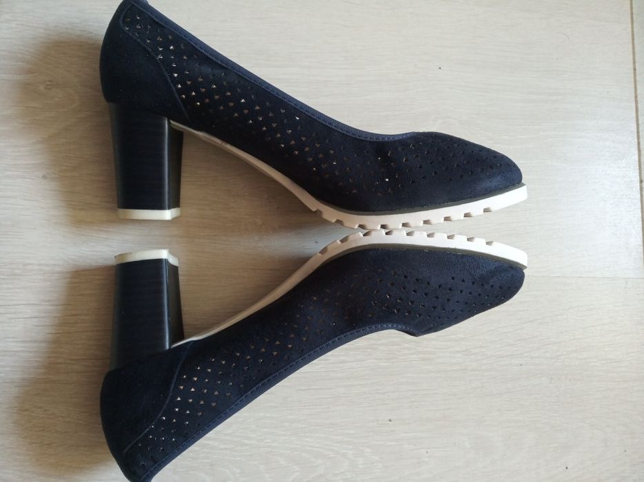 Buty eleganckie nabuk 38 obcas super unikat!