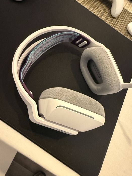 Headset Logitech G733