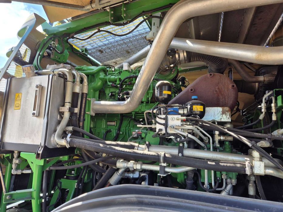John Deere 8400i Kemper Plus 360 40km/h 4x4 sieczkarnia 8400 z Niemiec