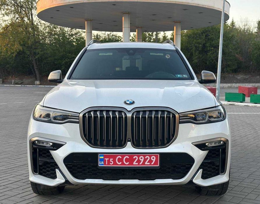 BMW X7 M50i Individual