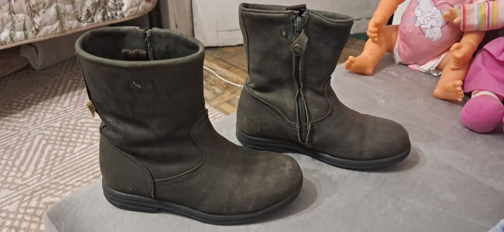 Продам ботинки зима