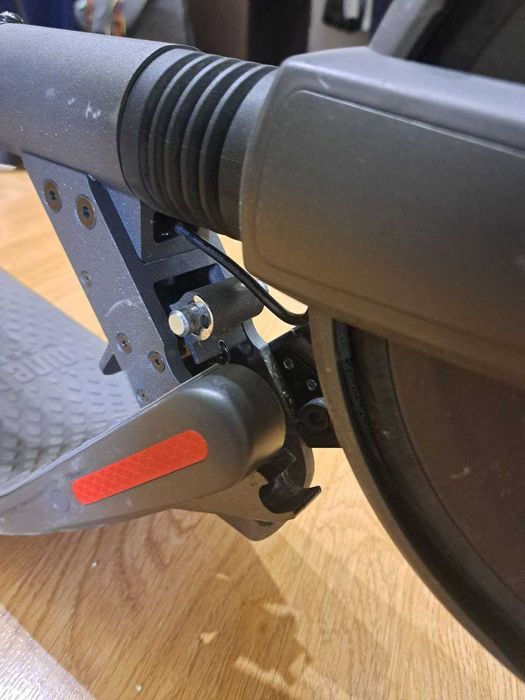 Електросамокат Segway Ninebot ES4