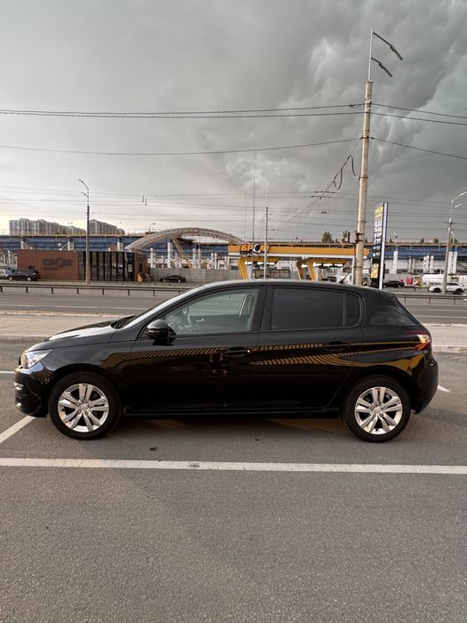 Peugeot 308 2015