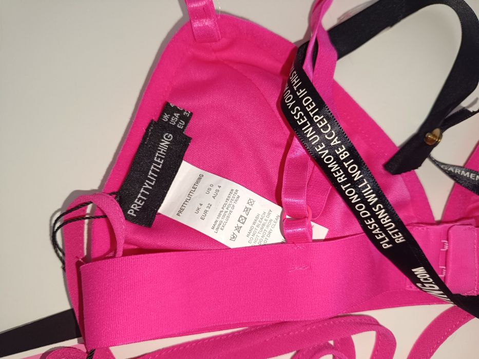 Biustonosz Prettylittlething 32 nowy