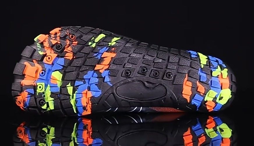 Швидкосохнуче, босоноге, тренінгове взуття. Аквашузи.37р.