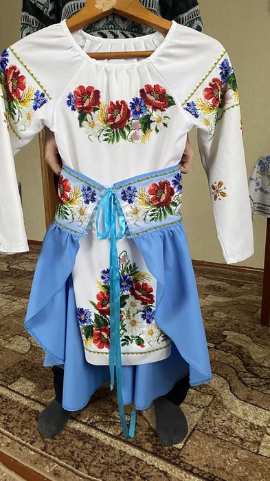 Українська вишиванка ,вишиванка ,вишиванка з бісеру,плаття