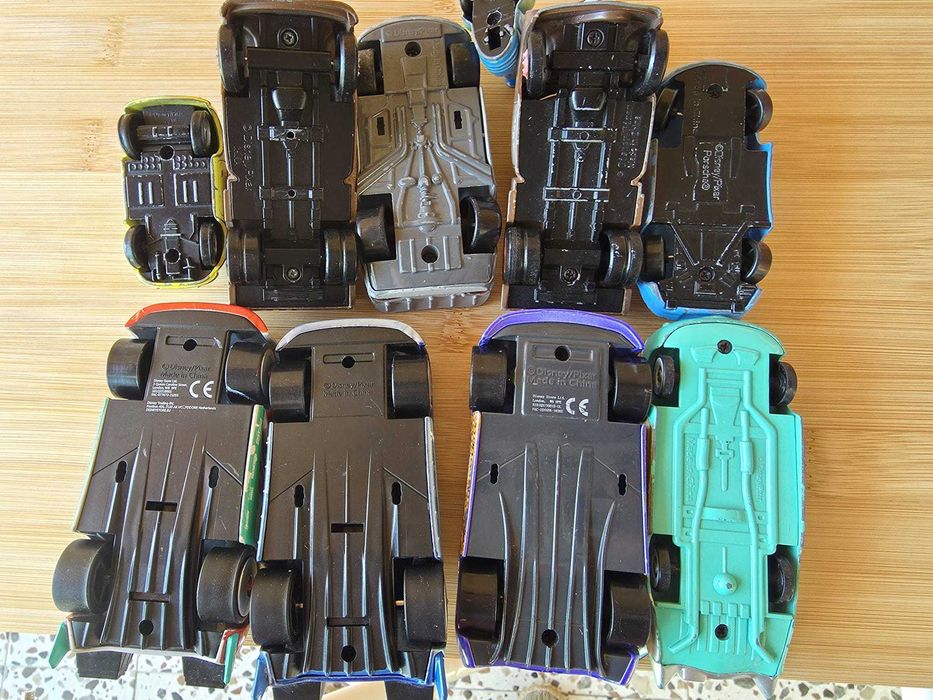 Lote de 10 carros Pixar CARS
