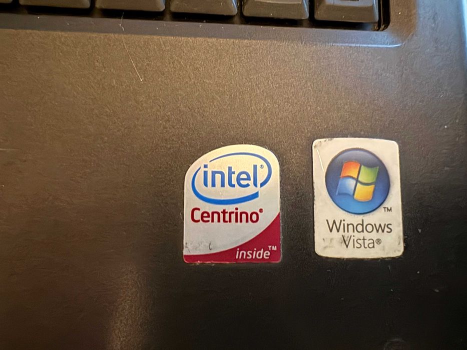 laptop Fujitsu Siemens Esprimo mobile - na części bez dysku
