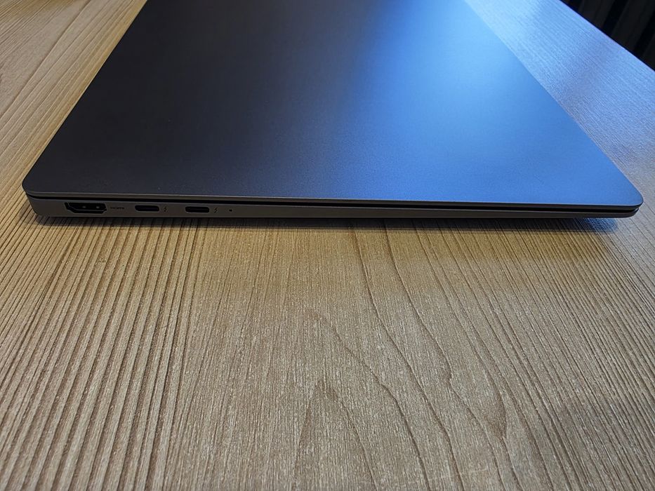 Samsung Galaxy Book4 Pro 14" (2024) | 7 циклів | 16/512 GB | Dynamic AMOLED 2X 120Hz