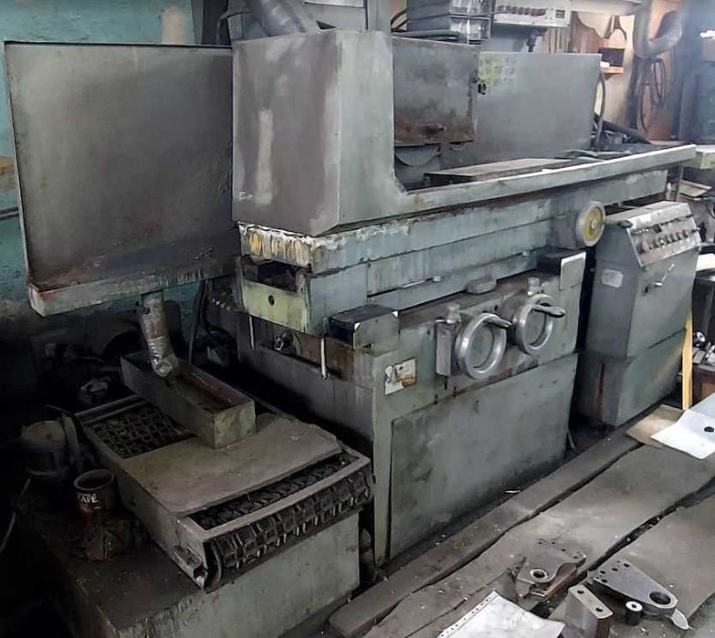 Плоскошліфувальний станок 3Д 711 АФ 11